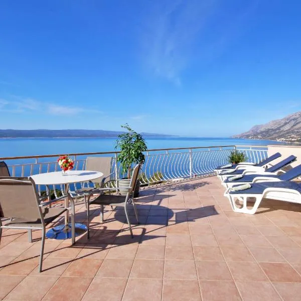 Villa Tilda, готель у Брелі