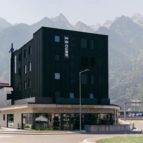 CUBE Alpine Stay, hotel en Bürs