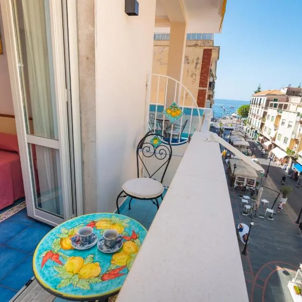 Meublè Casa Mannini Rooms โรงแรมในไมยอรี