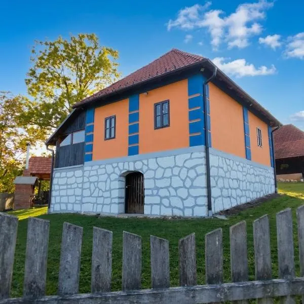 Domaćinstvo Nikolić-Milicevo Selo, khách sạn ở Požega