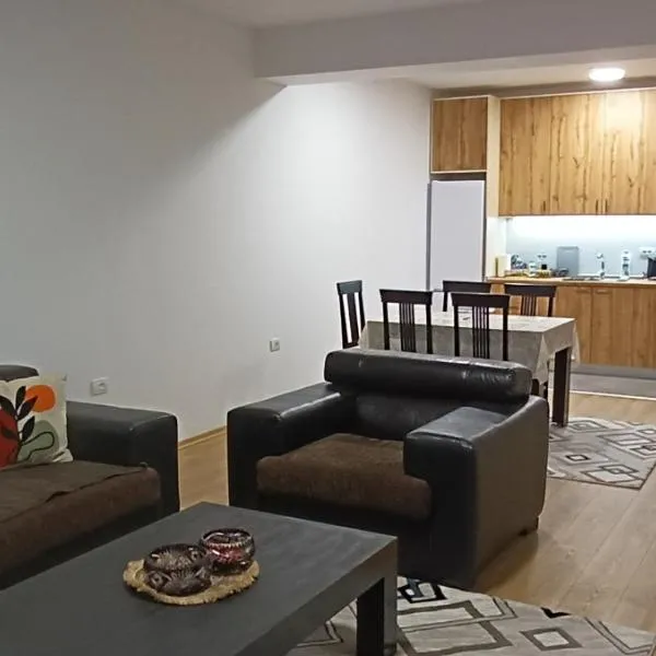 Your home away from home, хотел в Гостивар
