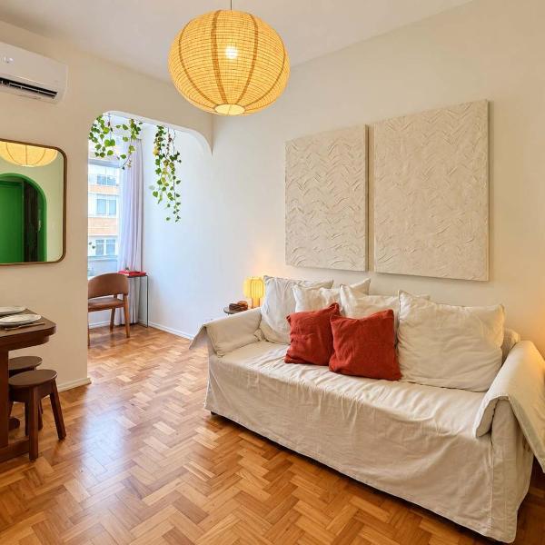 Prime Location Walk to Copacabana & Ipanema