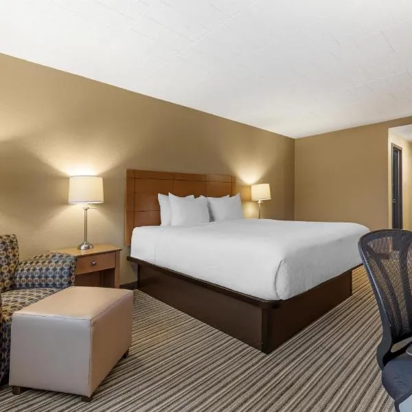 Best Western Plus Reading Inn & Suites, hotelli kohteessa Reading