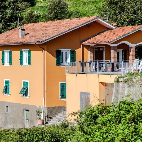 Chiama에 위치한 호텔 Agriturismo Ca' del Monte