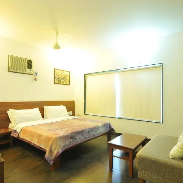 Lago villa, hotel in Bhopal