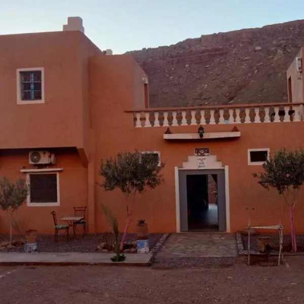 Dar Brahim Resto Beds Ait Ben Haddou, hotel sa Tizgui nʼBarda