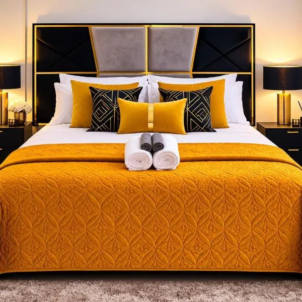 Perfect 1 Bed Apartment Sleeps 5 1 Kingsize bed 1 double Sofabed & Foldable Single bed Free Parking Wifi good transport network shopping Holiday Makers Families Contractors in North London, hotel en Enfield
