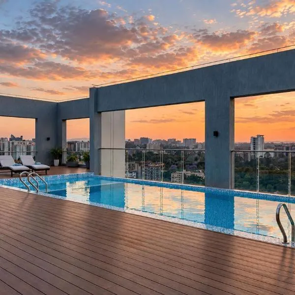 Westlands Apartment with swimming pool ,parking ,free wifi, хотел в Найроби
