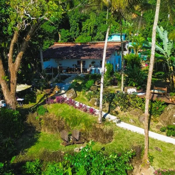 Pousada Sobre A Rocha, hotel i Praia de Araçatiba