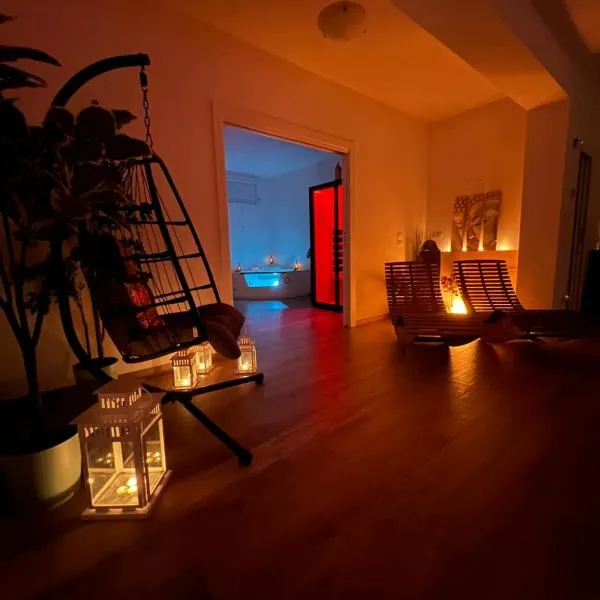 Villa Alexander Suite Esclusiva con SPA Privata e Piscina Panoramica，Trarivi的飯店