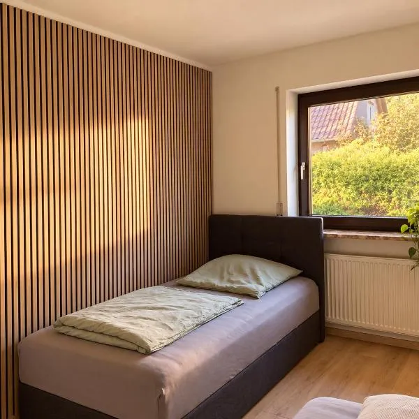 gemütliches und ruhiges Gästezimmer im Grünen, khách sạn ở Wendelstein