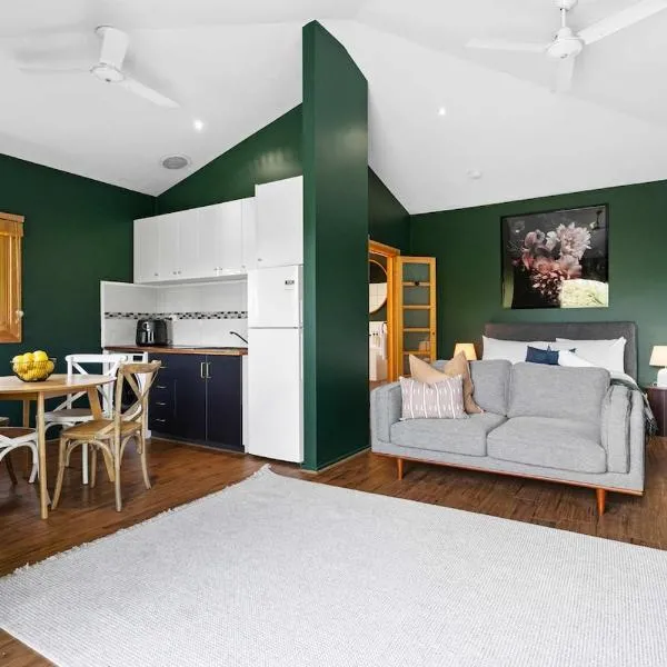 Green Gables Studio, Spa Bath, Walk to Daylesford, hotel in Daylesford