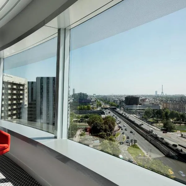 Meliá Paris La Défense, viešbutis mieste Karbevua