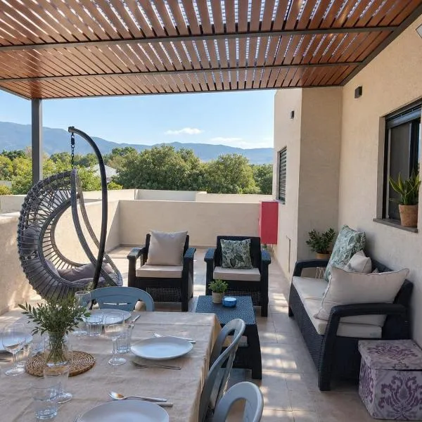 נוף לחרמון דפנה, hotel em Dafna