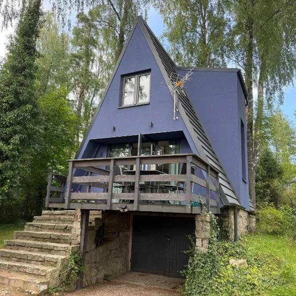 Domek nad Jeziorem Bieszkowickim by Nestri, hotel in Bieszkowice