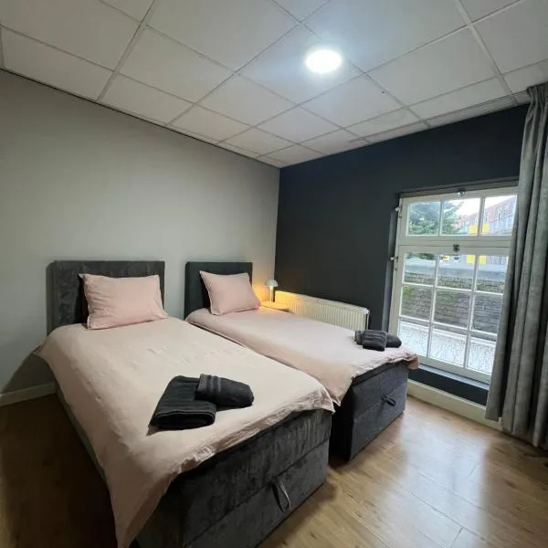 Room in the center of Enschede, hotell i Enschede