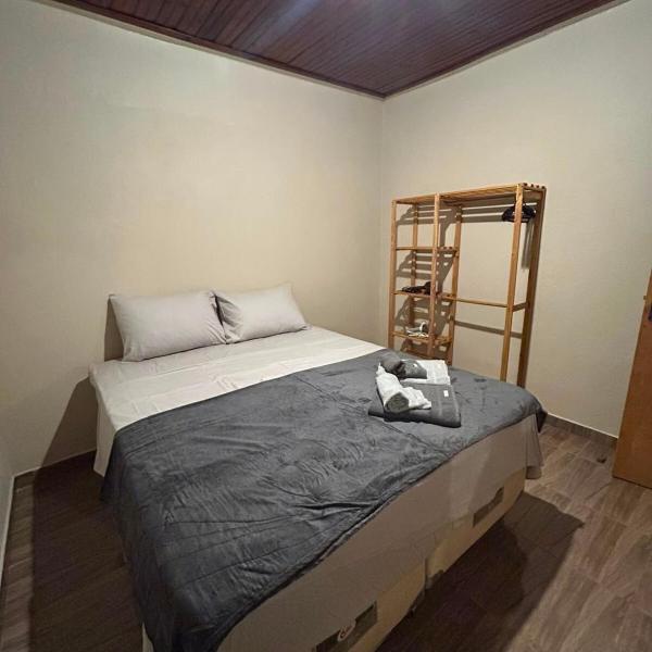 Casa Ribeiro, Centro, 2 Quartos e Garagem - Foto 2