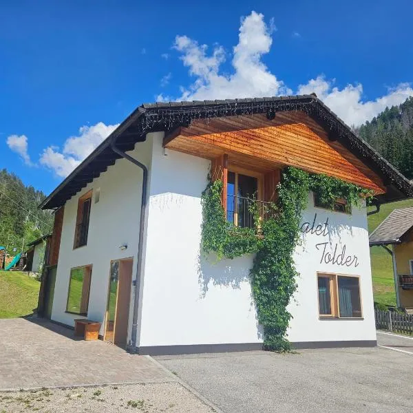 Chalet Tolder – hotel w mieście San Candido