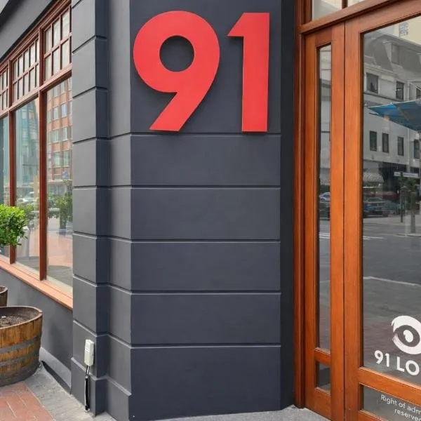 91 Loop Boutique Hostel, hotel di Cape Town