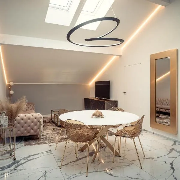 ACasaStay App 301, hotel in Bolzano
