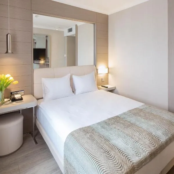 TITANIC Comfort Mitte، فندق في برلين