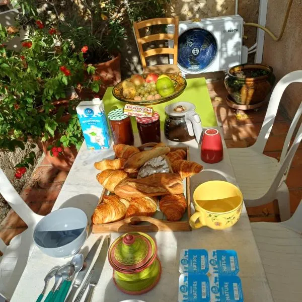 Chambres GAMBETTA, hotel in Béziers