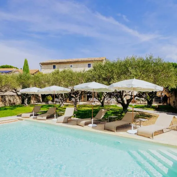 La Belle Vie, hotel in Saint-Hilaire-dʼOzilhan