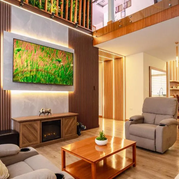 Sweet Home - 11 personas - Jacuzzi - 5 min del terminal, hotel en Loja