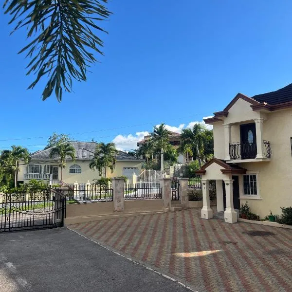 Mandeville ingleside luxury, hotel em Mandeville