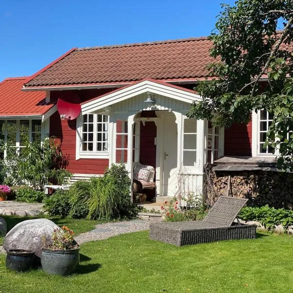 Cozy guest house in the countryside Årjäng, Håltebyn, hotel sa Håltebyn