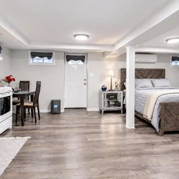 Elmont Escape Studio, hotell sihtkohas Elmont