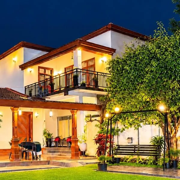 White Villa Airport Transit Hotel โรงแรมในคาตุนายากา