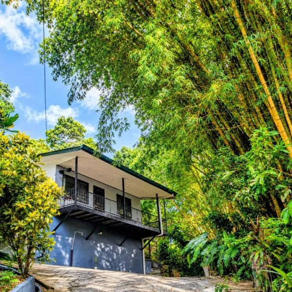 Casa Emma Quepos, hotelli kohteessa Quepos