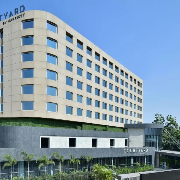 Courtyard by Marriott Nashik, hotel v destinácii Nashik