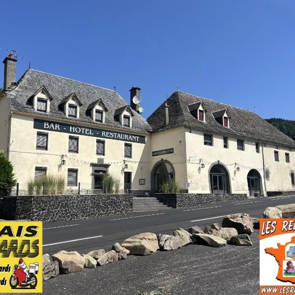 Gîte-Auberge du Pont de Lanau, hotel di Neuvéglise