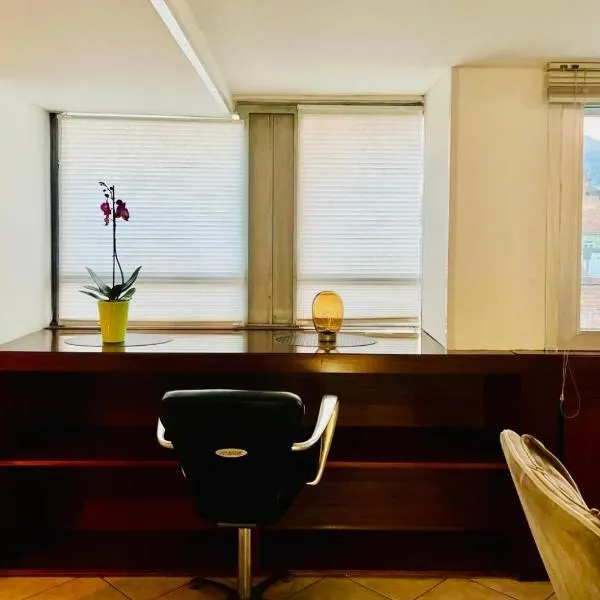 Viesnīca Espacio SerrART 325 pilsētā Ivreja