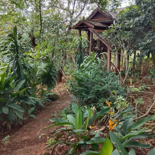 Garden View Lodge & Trekking Tours, hotel v mestu Banlung