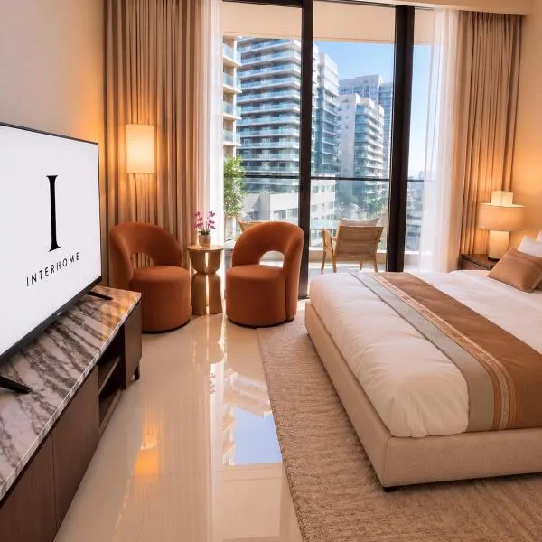 Inter Home Coral - beach access, hotel in Ras al-Khaimah