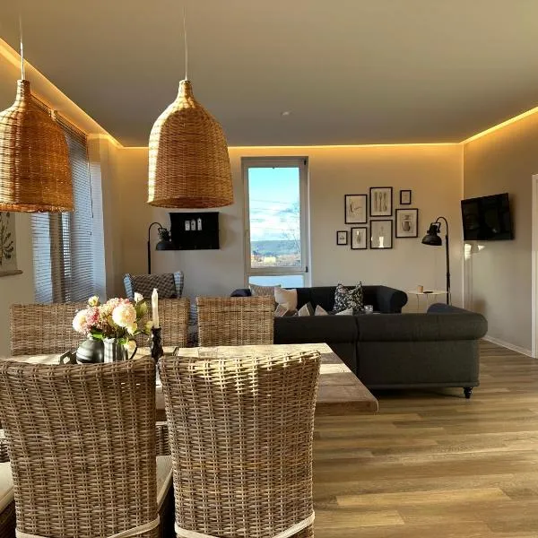 Café Ilse - Ferienwohnungen: Ranis şehrinde bir otel