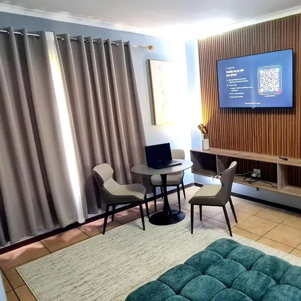 Stonewall Luxury Apartment, hotel a Northriding