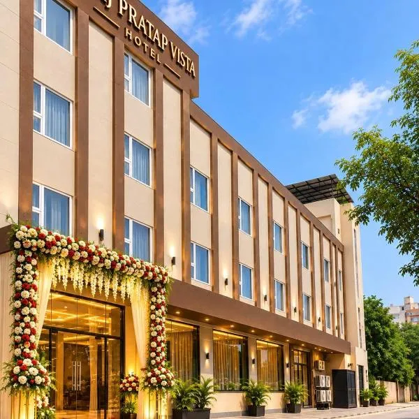 Hotel Taj Partap Vista Near Shilp Gram, hotel sa Agra