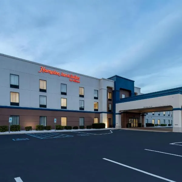 Hampton Inn and Suites of Lamar, hotel sa Mill Hall
