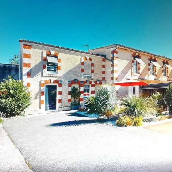 CIT'HOTEL Le Commerce, hotell sihtkohas Saujon
