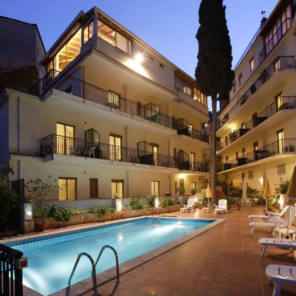 Hotel Soleado, hotell i Taormina