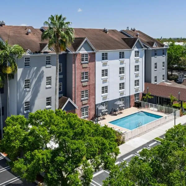 Candlewood Suites Miami - Doral by IHG, khách sạn ở Tamiami