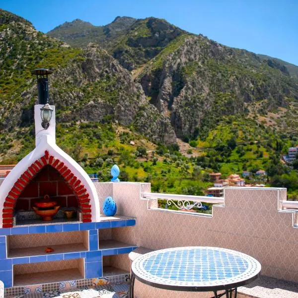 BELLEVUE HOUSE - Ganzes Haus mit Panoramadachterrasse im Herzen der Medina, hótel í Chefchaouene