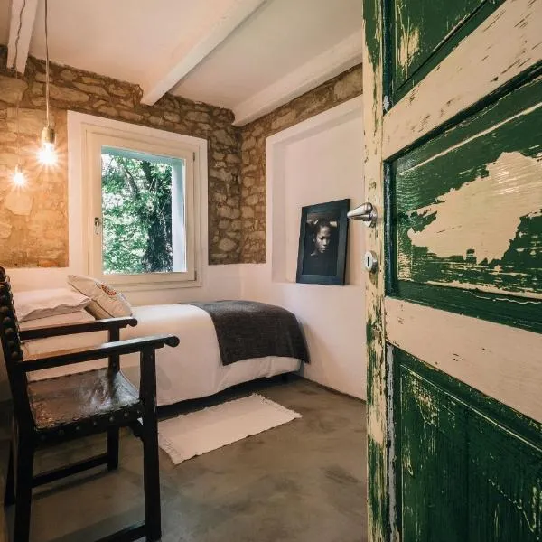 Sotto I Sassi, hotel Guigliában