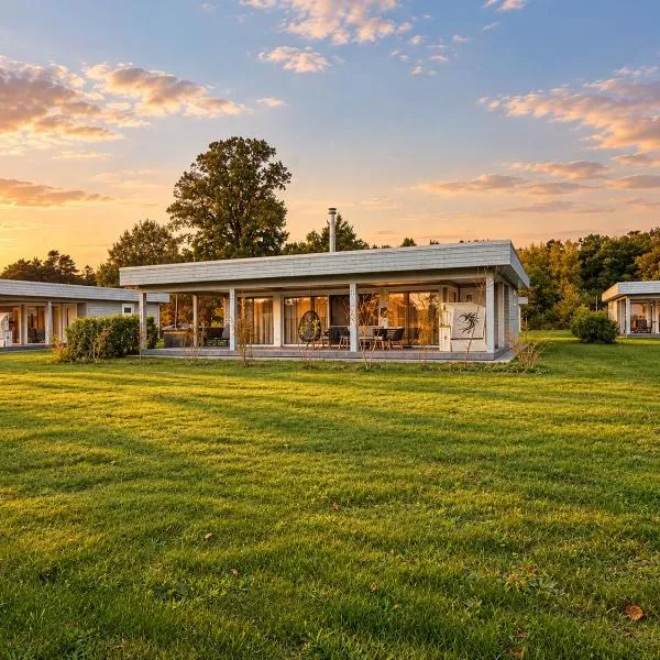 Frei wie der Wind-Chalets, hotelli kohteessa Dierhagen