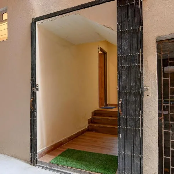 Hotel O COZY STAY GUEST HOUSE, hotel u gradu Kolkata