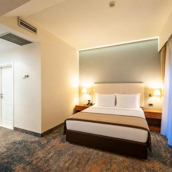 Hotel 1000 Ruza, hotel in Belgrade